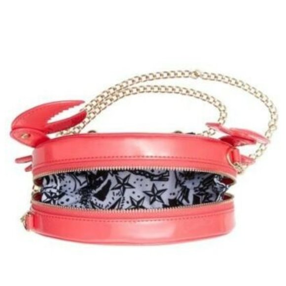 Betsey Johnson KITSCH PINCH ME CRAB CROSSBODY - Picture 3 of 9